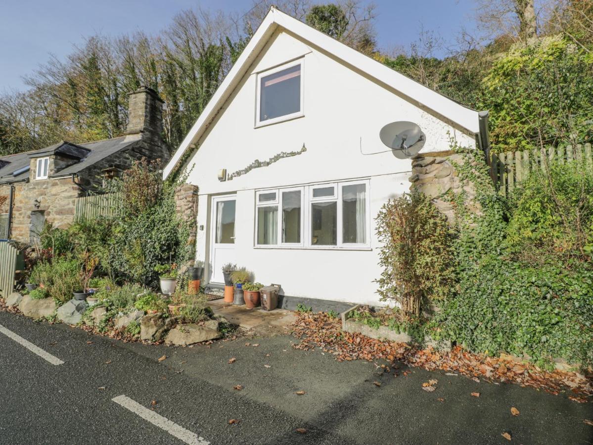 Bryn Melyn Artist'S Cottage Llanelltyd Екстер'єр фото