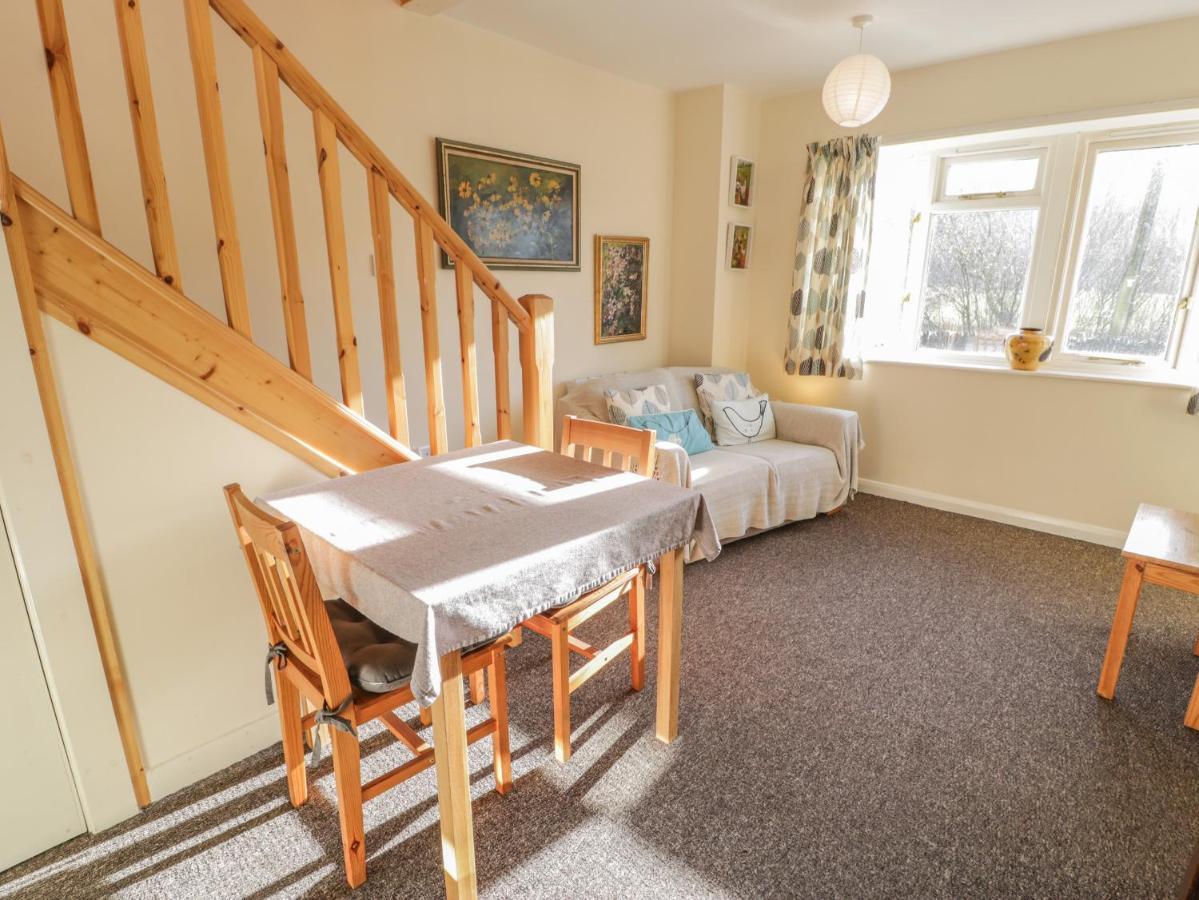 Bryn Melyn Artist'S Cottage Llanelltyd Екстер'єр фото