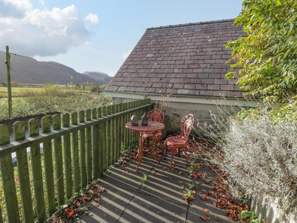 Bryn Melyn Artist'S Cottage Llanelltyd Екстер'єр фото